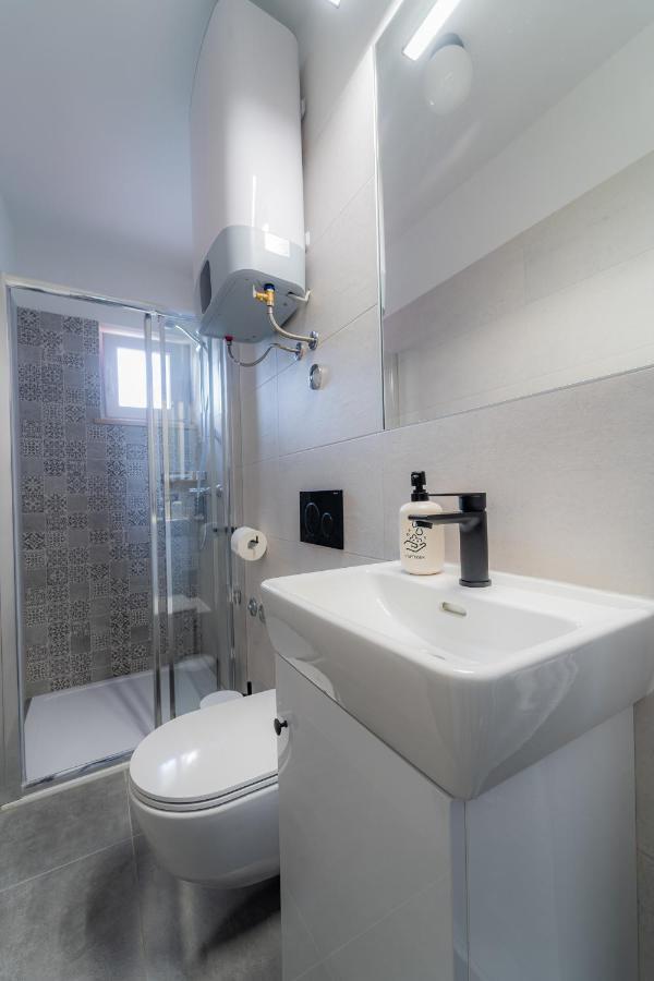 Luxury Apartment Laluna Kamen Esterno foto